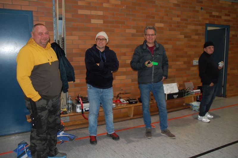 Bild 2 von 24