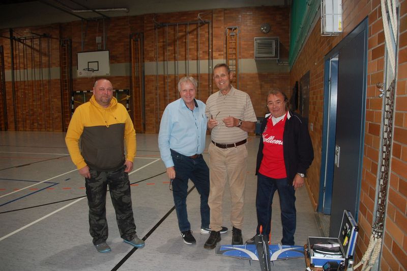 Bild 12 von 24